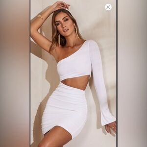 Oh Polly - Ali One Shoulder Flare Sleeve Mini Dress in White